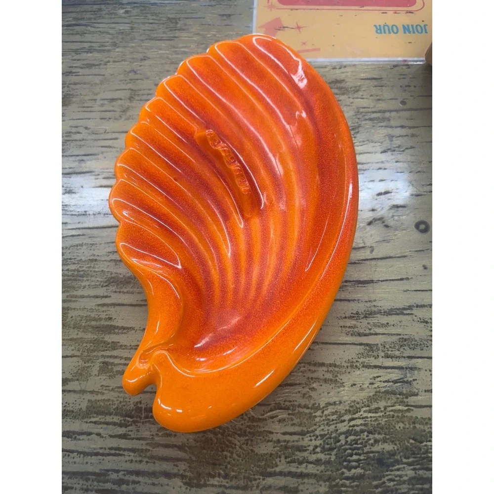 Vintage Royal Haeger #155 Orange Shell Ashtray